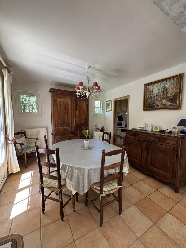 Maison traditionnelle - 141 m² - 6 pièces