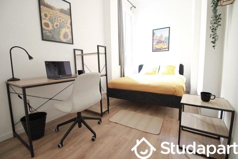 Chambre - 9 m² - 1 pièce