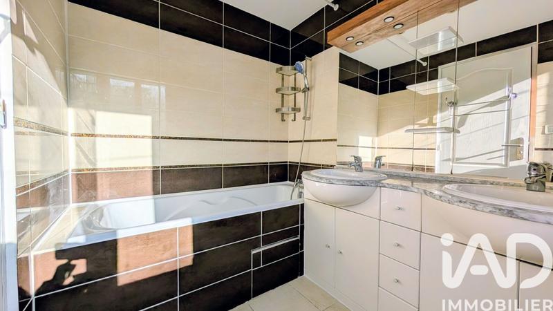 Maison de ville - 52 m² - 3 pièces