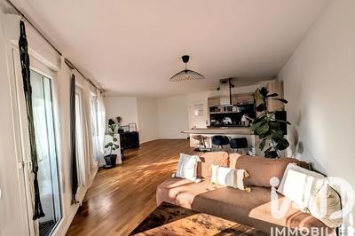 Appartement - 83 m² - 4 pièces