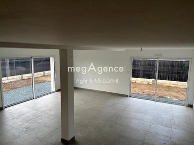 Maison - 153 m² - 5 pièces