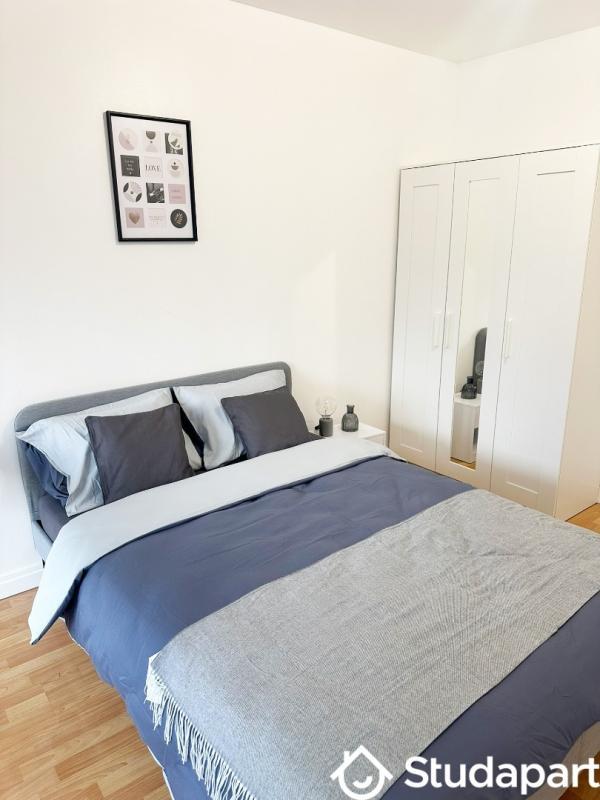 Chambre - 11 m² - 1 pièce