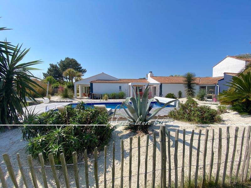 Maison - 199 m² - 7 pièces