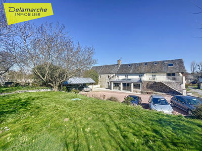 Maison - 268 m² - 11 pièces