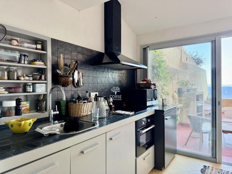 Duplex - 107 m² - 4 pièces