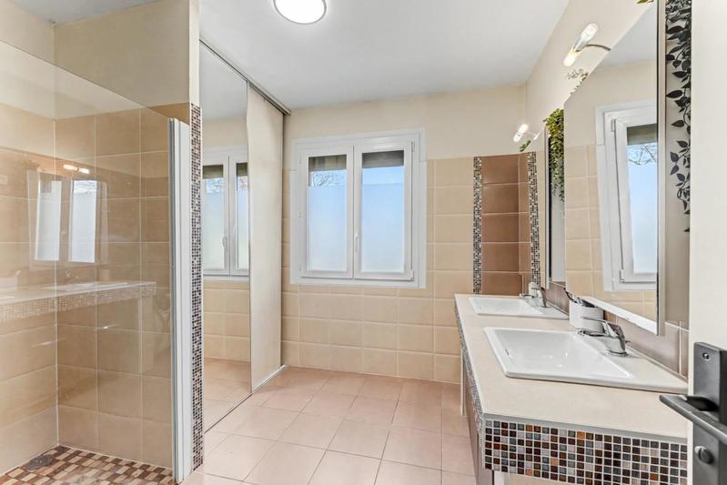 Maison traditionnelle - 110 m² - 4 pièces