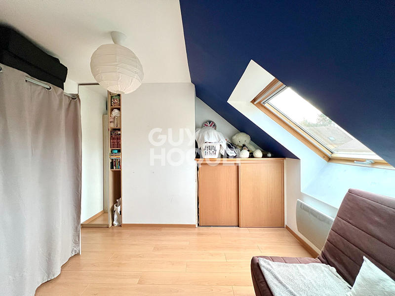 Maison - 180 m² - 7 pièces