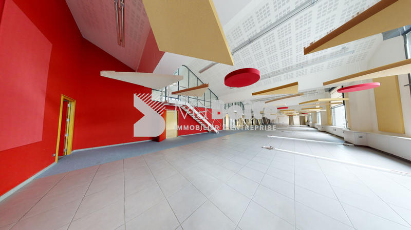 Local commercial - 1 670 m²