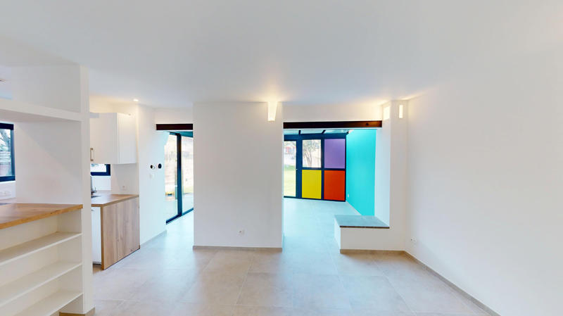 Maison - 90 m² - 3 pièces