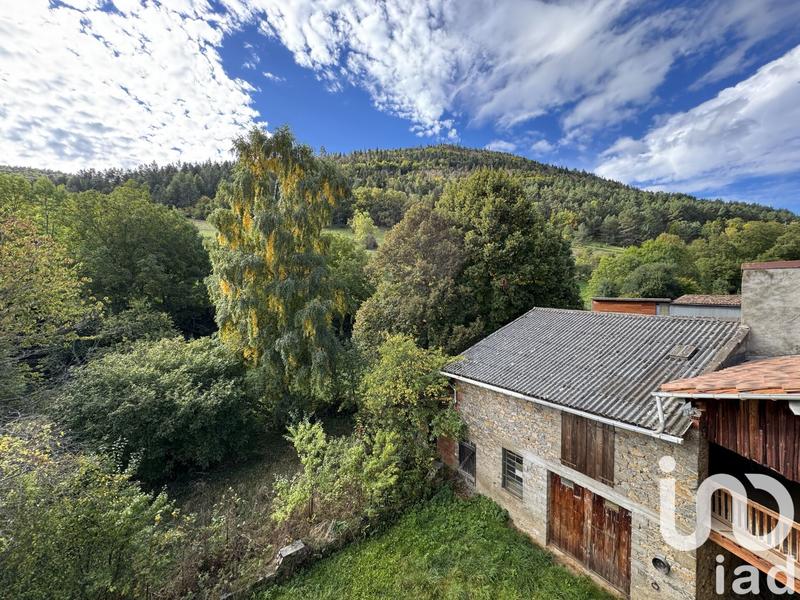 Maison - 200 m² - 12 pièces