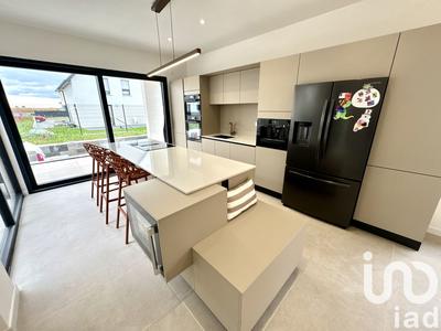 Maison - 158 m² - 6 pièces