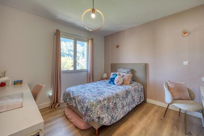 Maison - 114 m² - 6 pièces