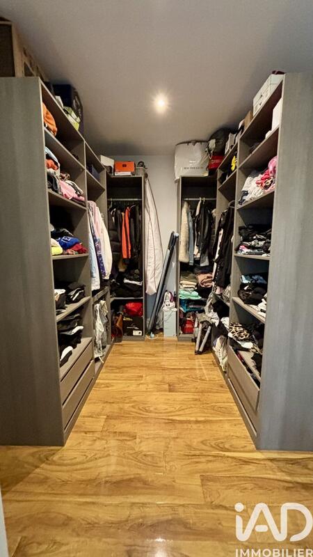 Maison - 182 m² - 5 pièces