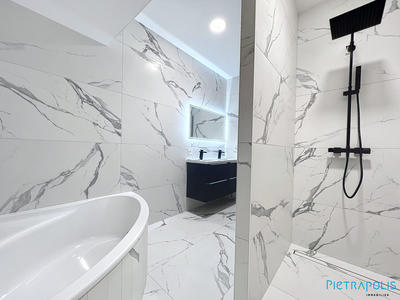 Appartement - 108 m² - 5 pièces