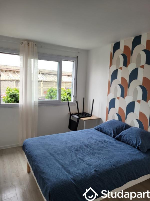 Chambre - 11 m² - 1 pièce