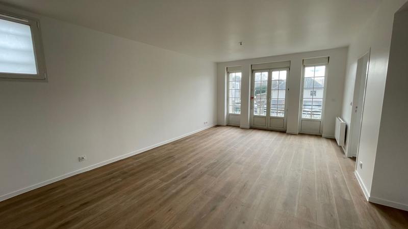 Appartement - 100 m² - 5 pièces