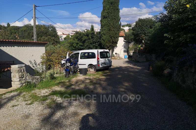 Parking / Garage - 24 m²