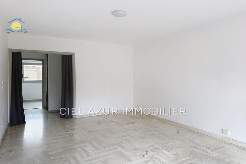 Appartement - 75 m² - 4 pièces