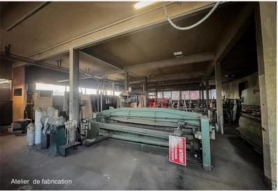 Local commercial - 1 550 m²