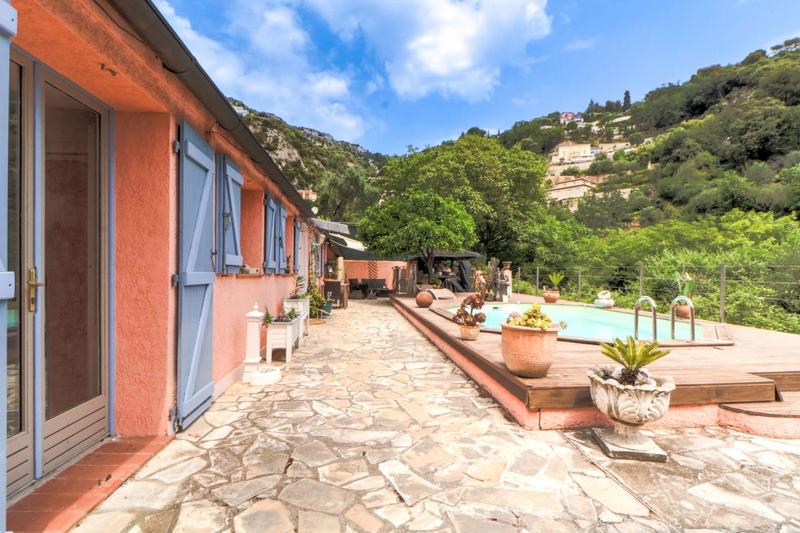 Villa - 90 m² - 3 pièces