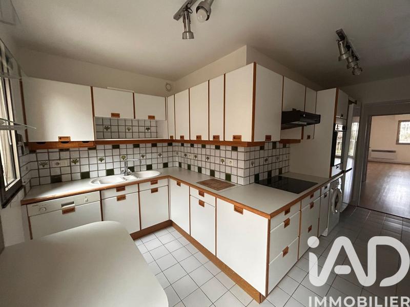 Appartement - 93 m² - 4 pièces