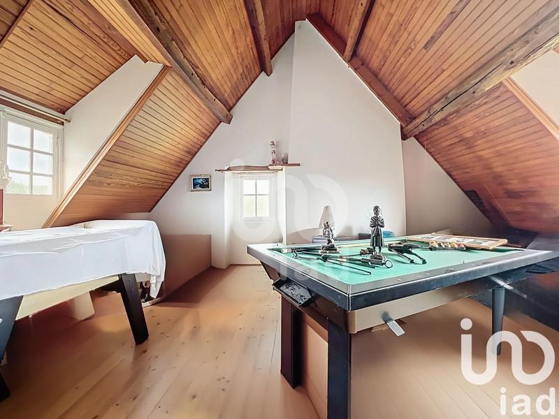 Maison - 238 m² - 6 pièces