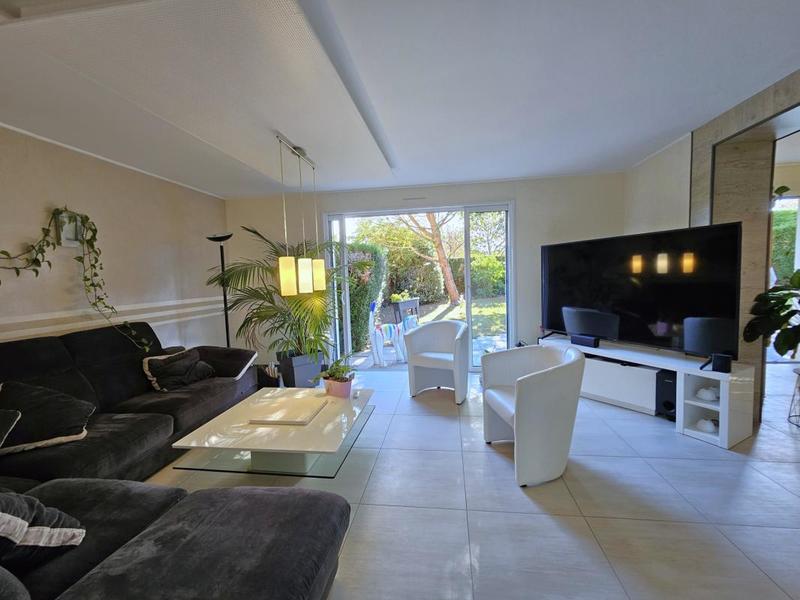 Maison - 173 m² - 10 pièces