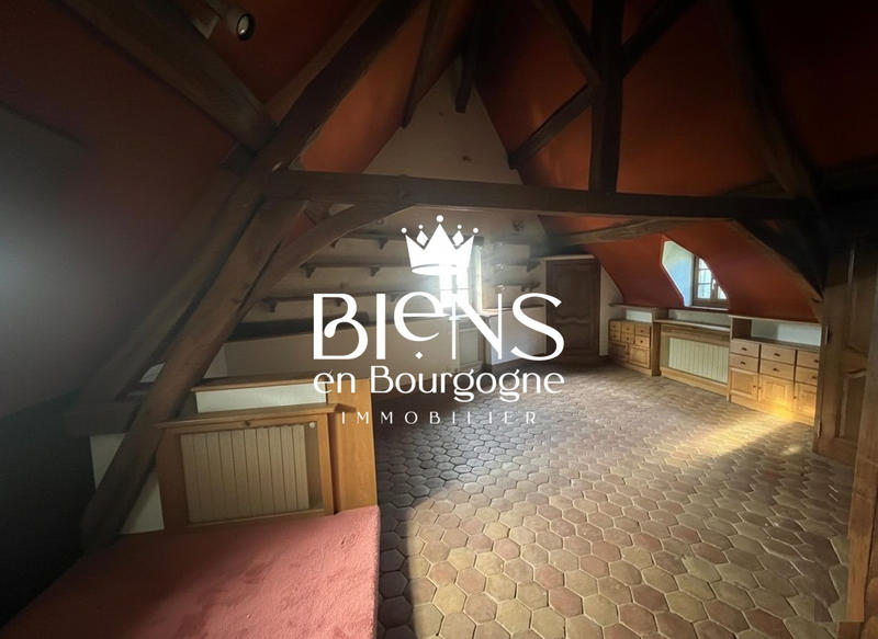 Maison - 190 m² - 6 pièces