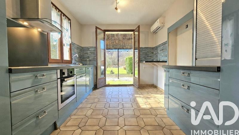 Maison de village - 141 m² - 5 pièces