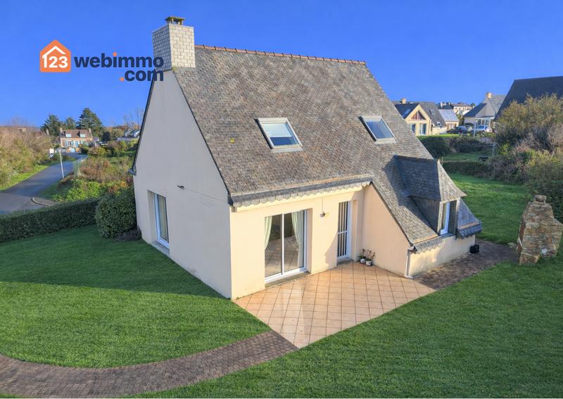 Maison - 95 m² - 5 pièces