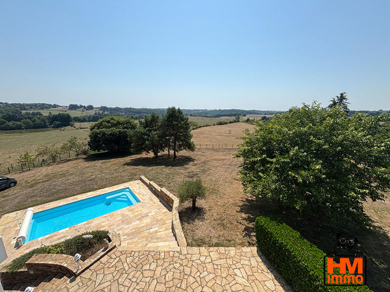 Maison - 180 m² - 6 pièces