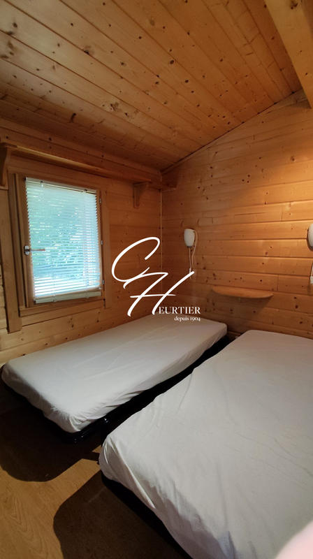 Châlet - 30 m² - 3 pièces