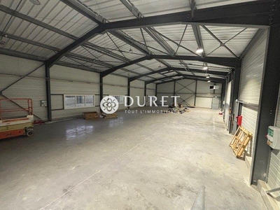 Local d'activités - 300 m²