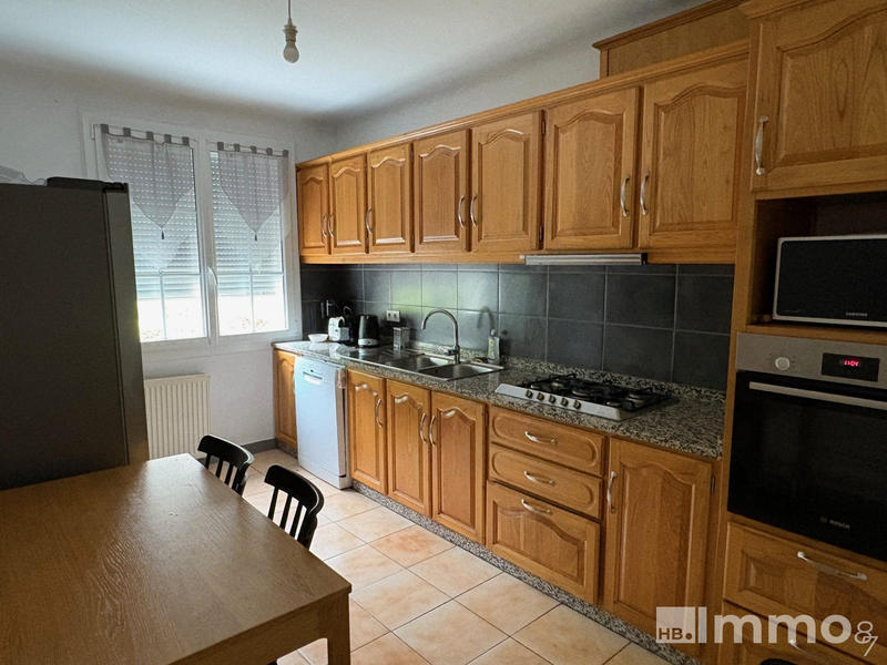 Maison - 135 m² - 8 pièces