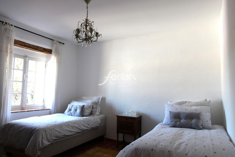 Bastide - 189 m² - 5 pièces