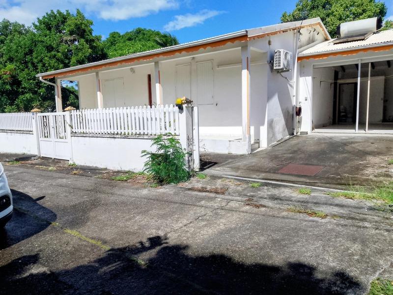 Maison - 60 m² - 4 pièces