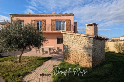 Maison - 181 m² - 6 pièces