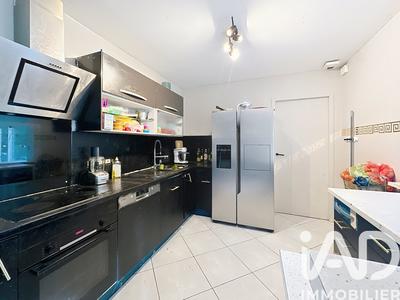 Maison - 190 m² - 9 pièces