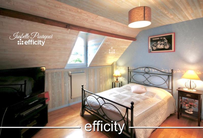 Maison - 215 m² - 6 pièces