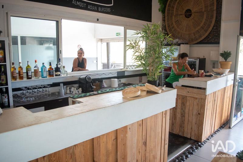 Local commercial - 115 m²