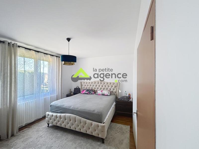 Maison - 105 m² - 4 pièces