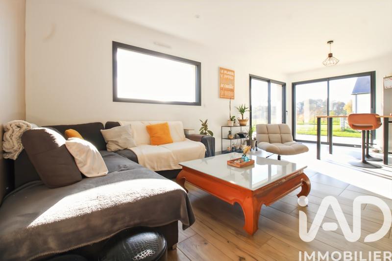 Maison - 94 m² - 5 pièces