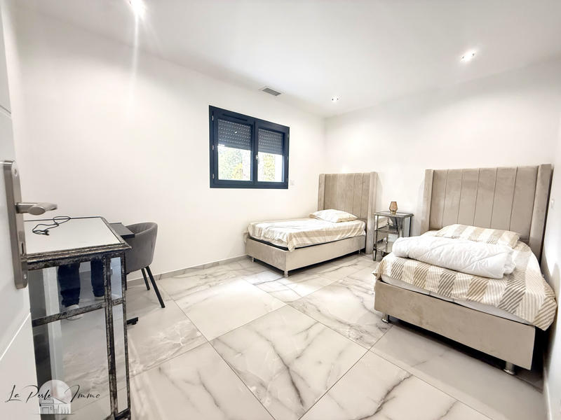 Villa - 139 m² - 5 pièces