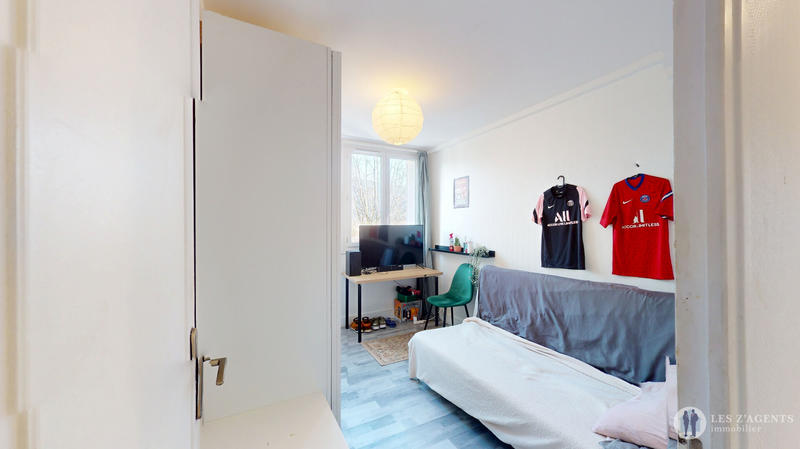 Appartement - 83 m² - 5 pièces