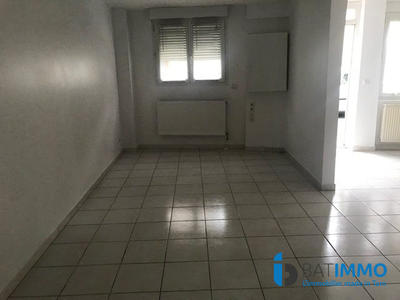 Maison - 73 m² - 6 pièces