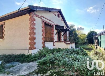 Maison - 102 m² - 4 pièces