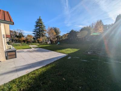 Maison - 90 m² - 3 pièces