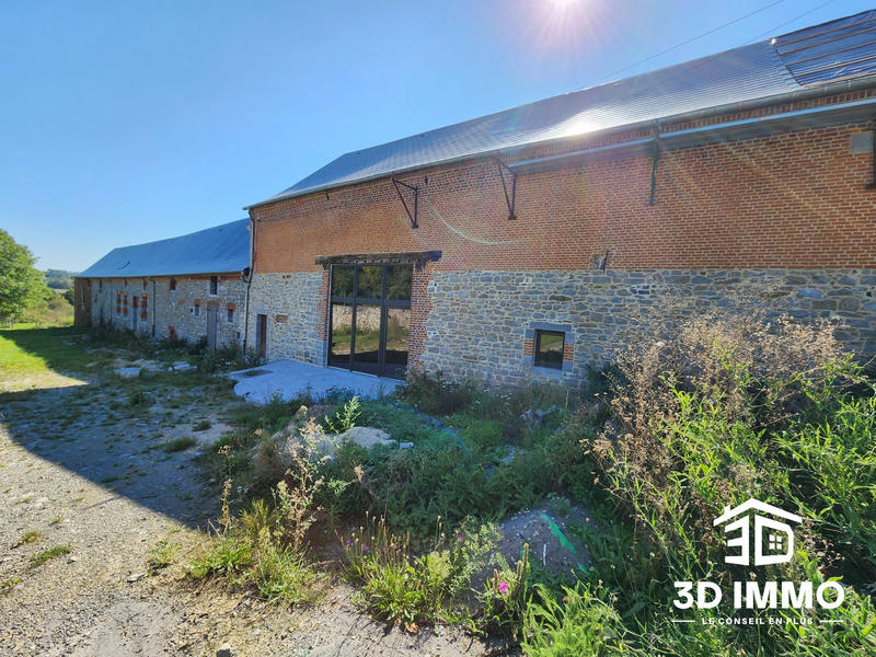 Maison - 305 m² - 7 pièces