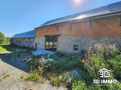 Maison - 305 m² - 7 pièces