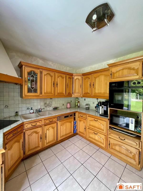 Maison - 106 m² - 7 pièces